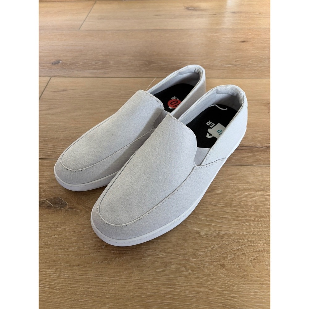 Cuater by TravisMathew Mens 10 Grey Canvas Slip On Shoes 4MT113 Loafers